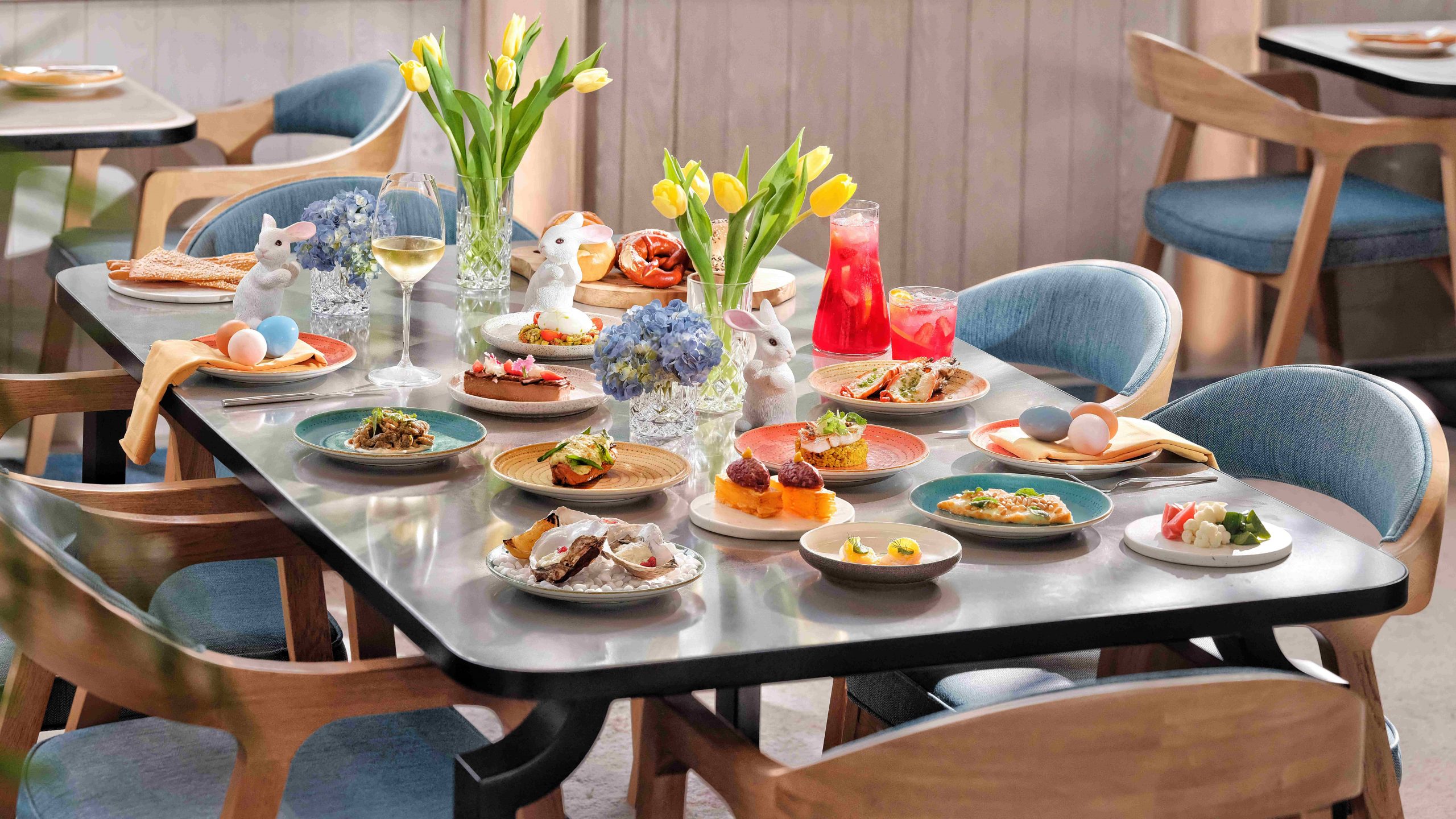 A Radiant Easter Brunch Image