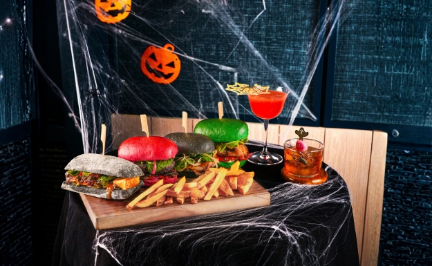 Trick or Treat Burger Image
